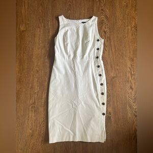 Ann Taylor Women’s White Sleeveless Midi Sheath Dress Size 6 with Buttons Accent